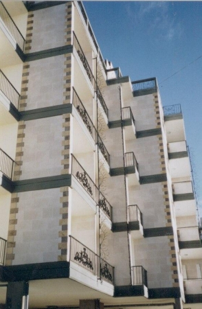Lebanon-Residential bldg.-2002